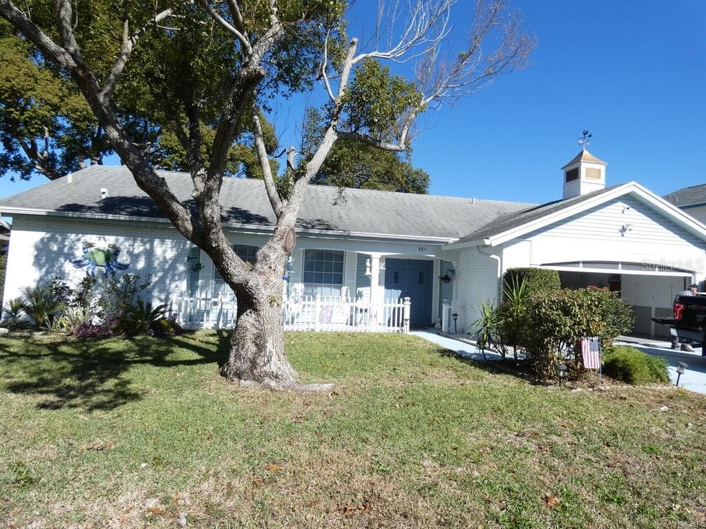 8811 SHOEMAKER LANE HUDSON, FL 34667