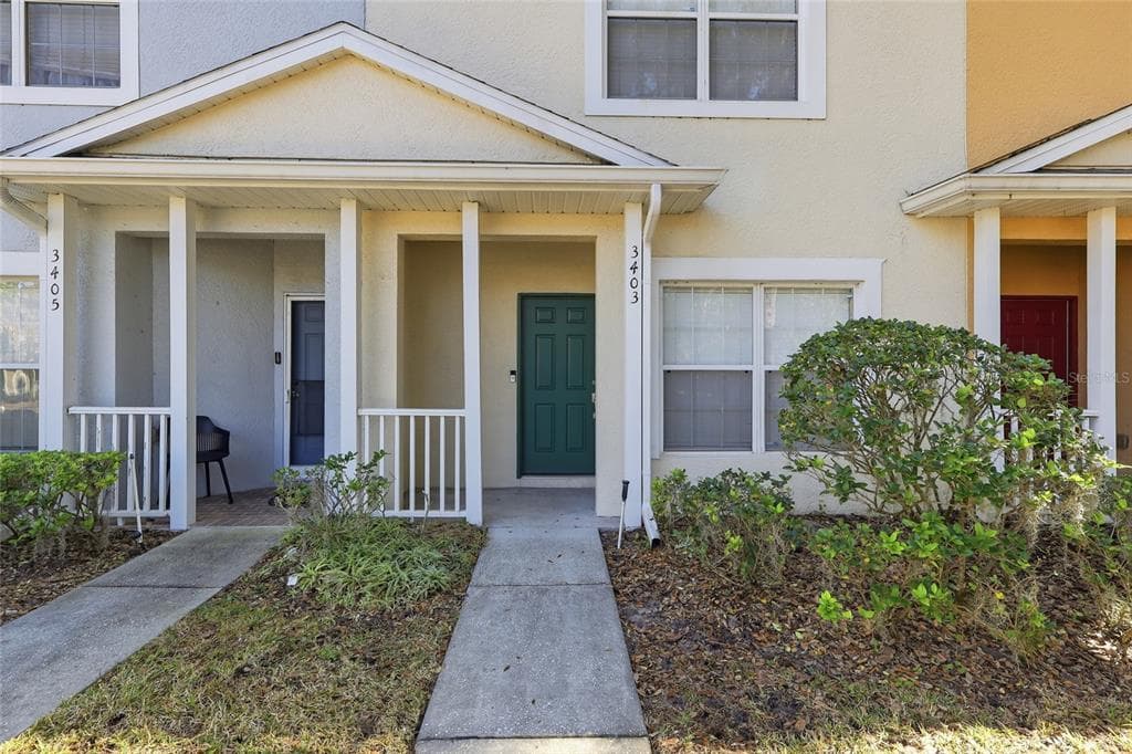 3403 HIGH HAMPTON CIRCLE TAMPA, FL 33610