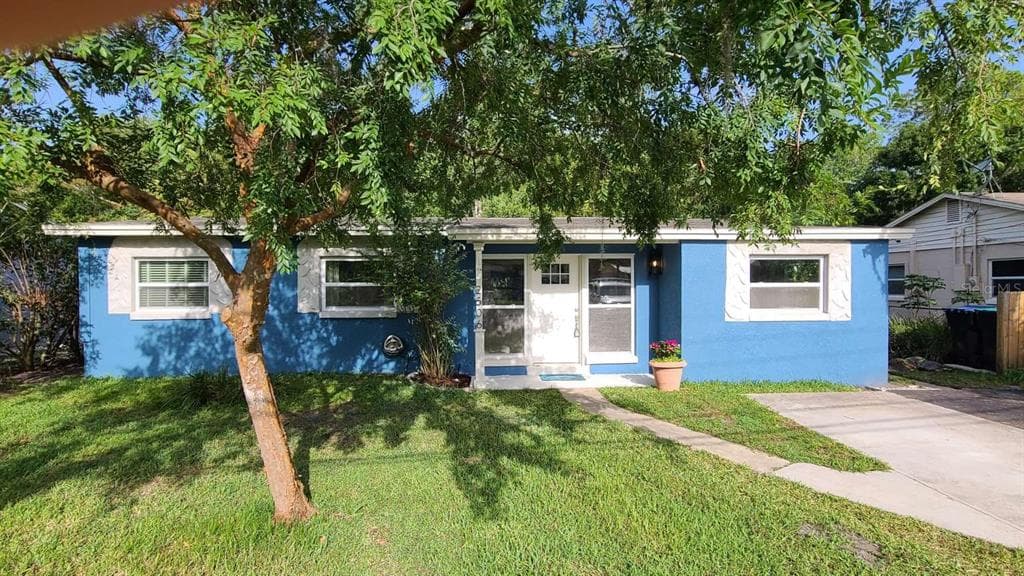 2506 BONNEVILLE DRIVE ORLANDO, FL 32826