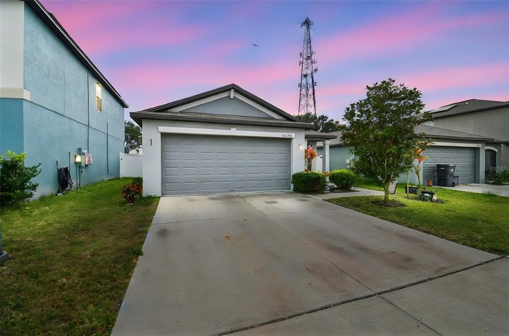 10248 CARLOWAY HILLS DRIVE WIMAUMA, FL 33598