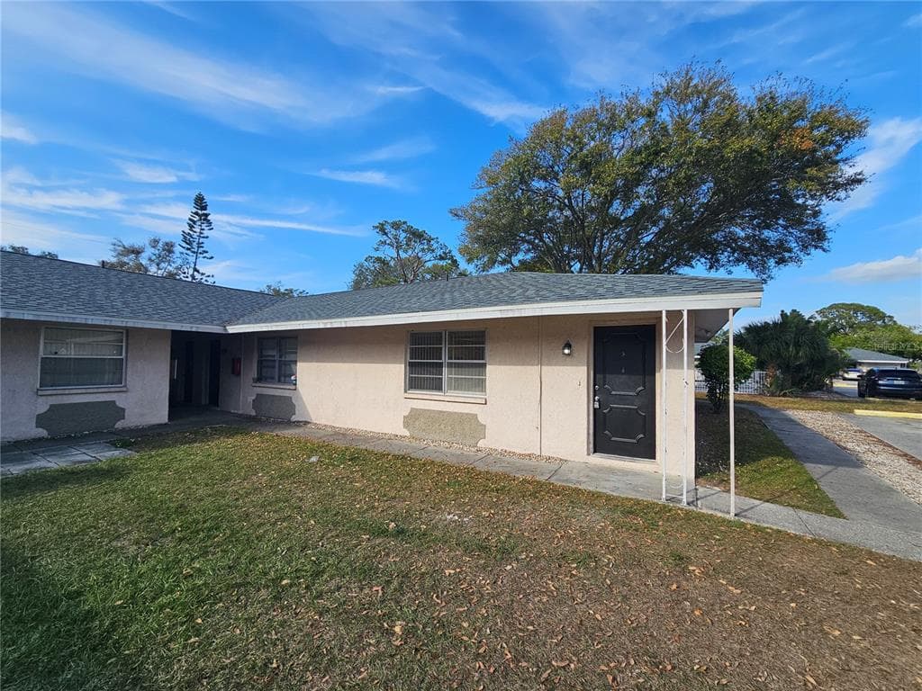 201 NW JEFFERSON CIRCLE N UNIT 9 ST PETERSBURG, FL 33702