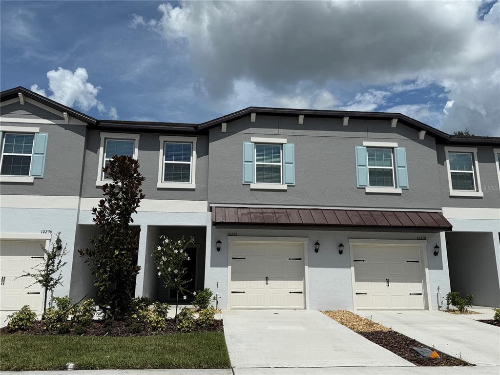 10232 TRUMPET HONEYSUCKLE WAY SAN ANTONIO, FL 33576