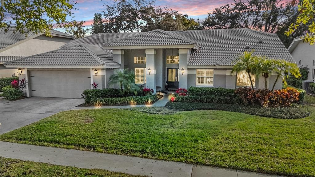 2264 PINNACLE CIRCLE N PALM HARBOR, FL 34684