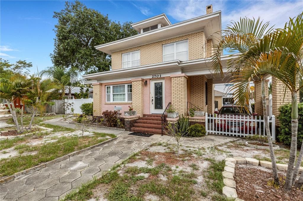 2701 1ST AVENUE S ST PETERSBURG, FL 33712