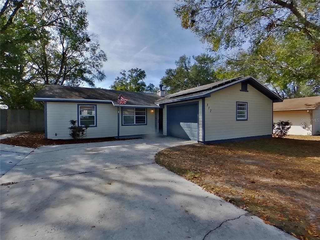 317 EL DORADO STREET LAKELAND, FL 33809