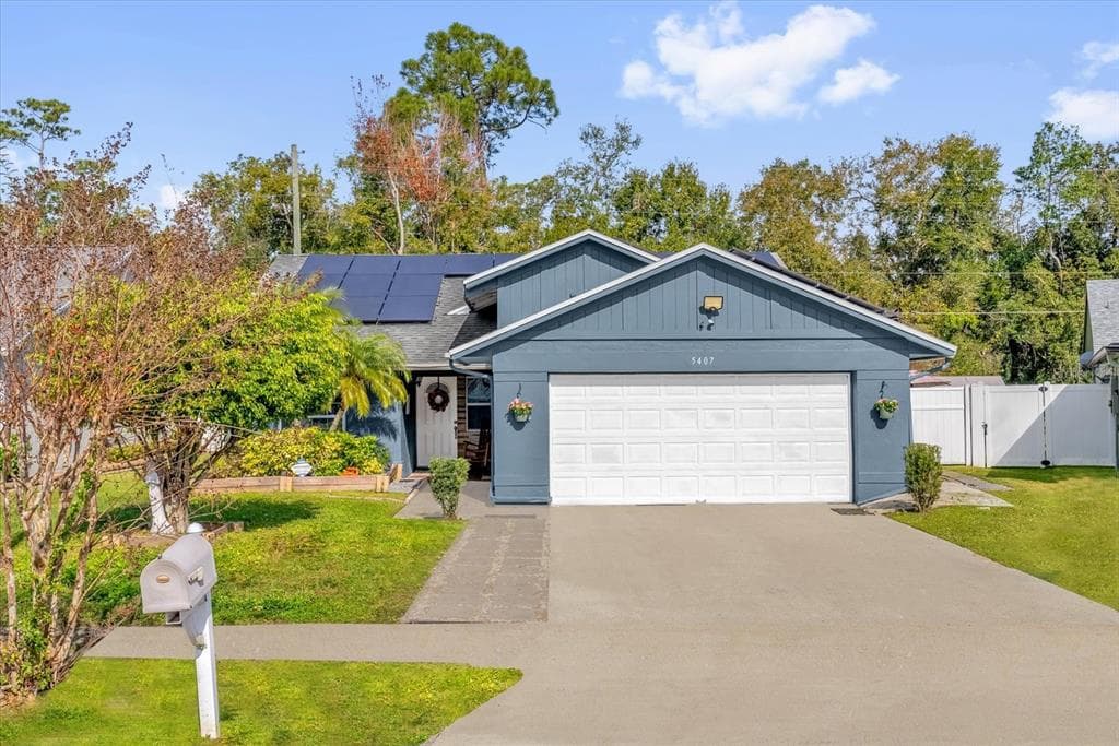 5407 CONWAY OAKS COURT ORLANDO, FL 32812