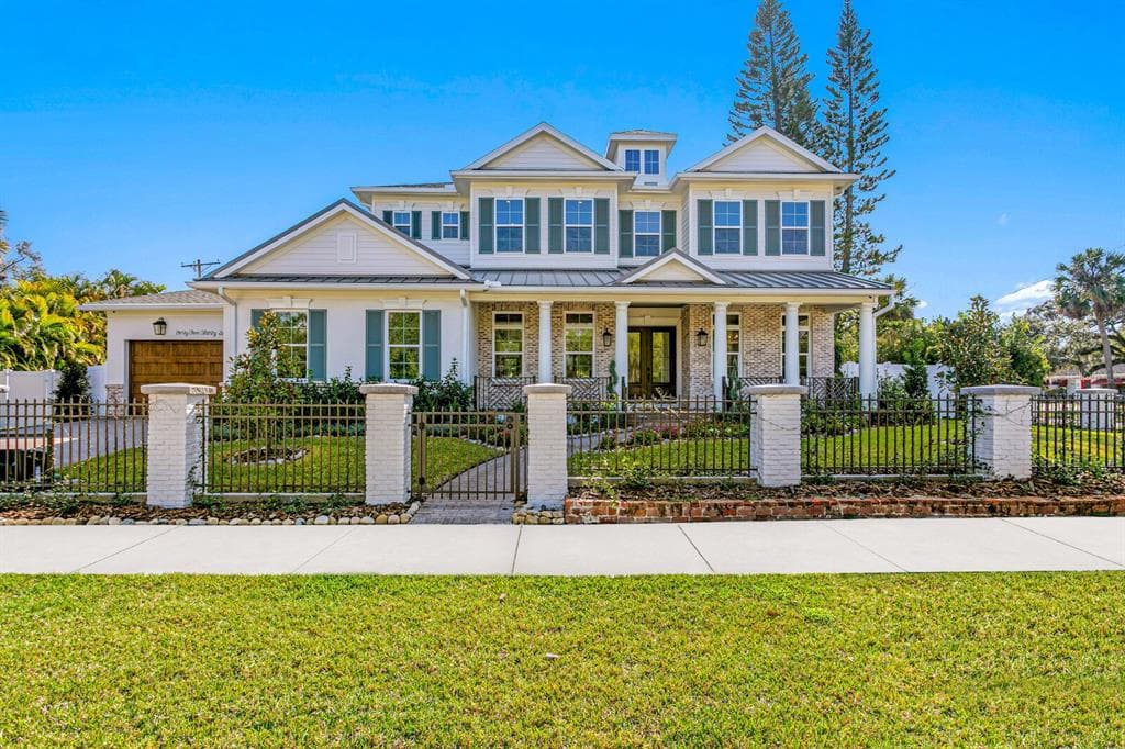 4536 W SWANN AVENUE TAMPA, FL 33609