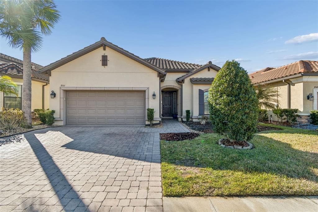 8551 GRAND ALBERATO ROAD TAMPA, FL 33647