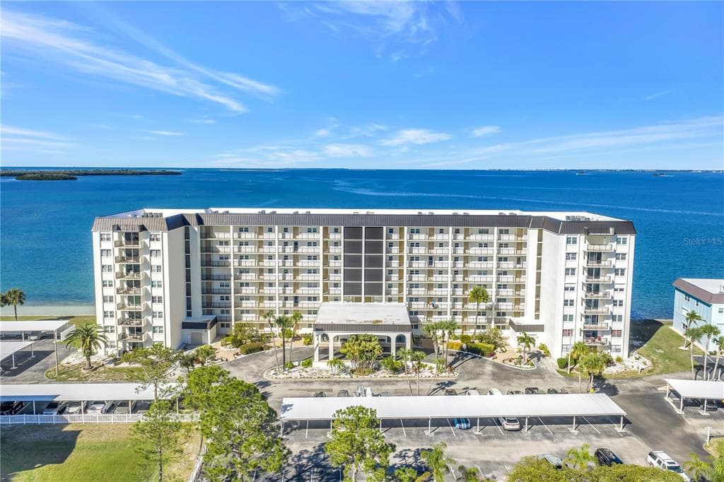 9 HAIG PLACE UNIT 510 DUNEDIN, FL 34698