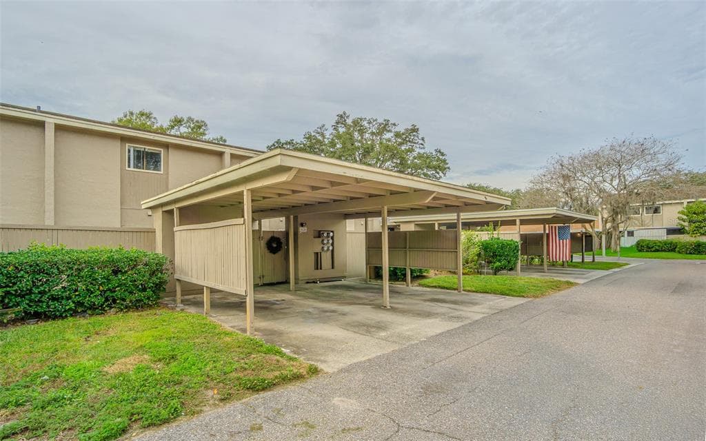 8622 CATTAIL DRIVE UNIT 152 TEMPLE TERRACE, FL 33637