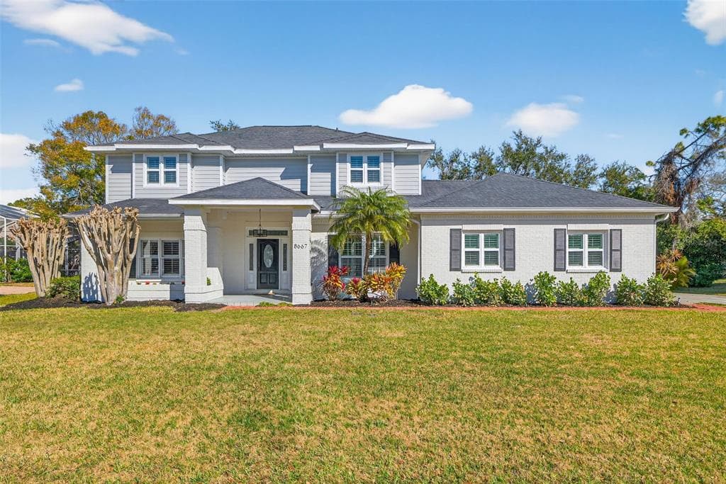 8667 BURNING TREE CIRCLE SEMINOLE, FL 33777