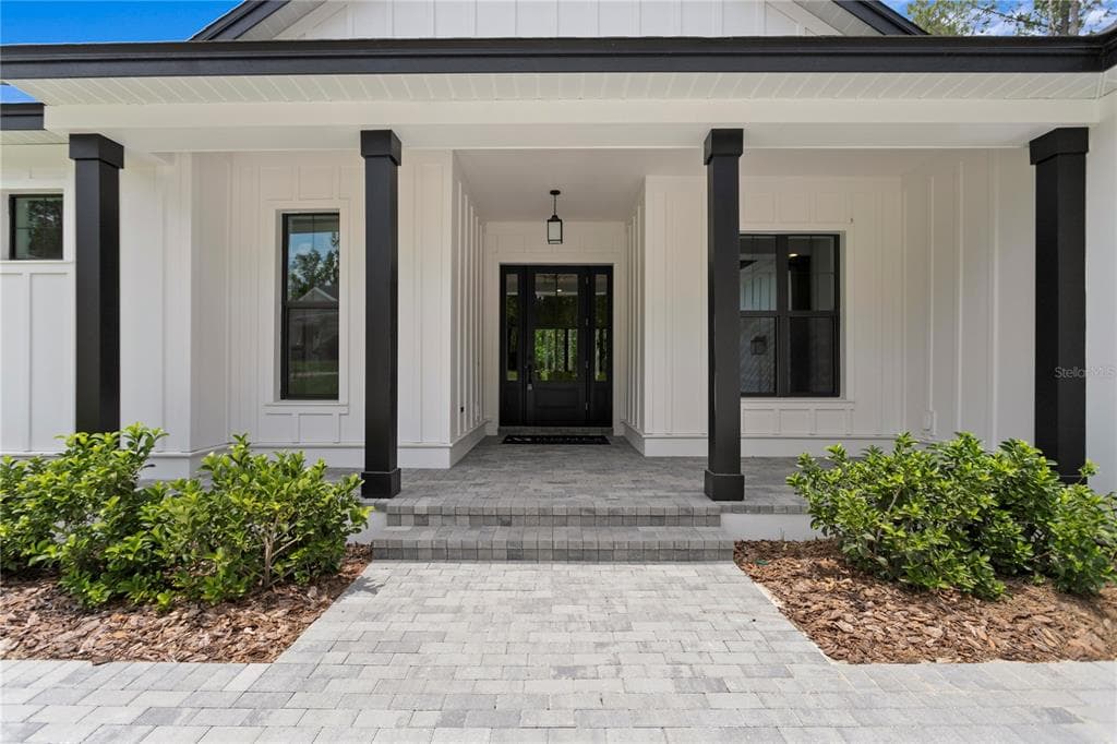 4817 MAJESTIC HILLS LOOP