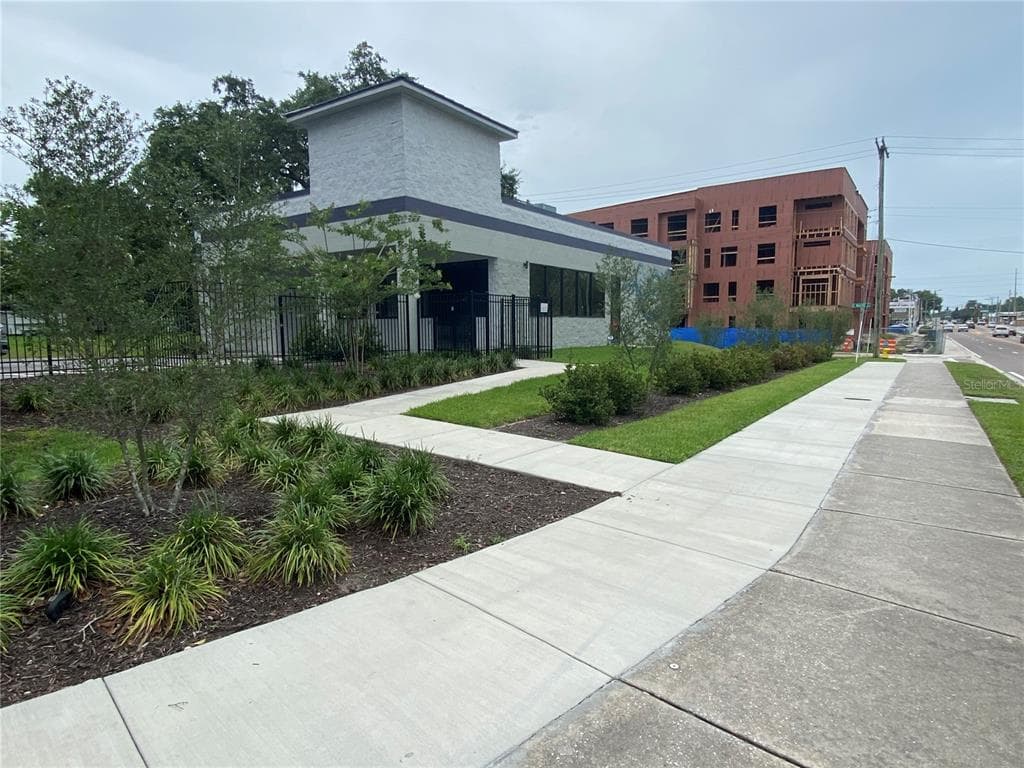 6401 N NEBRASKA AVENUE TAMPA, FL 33603