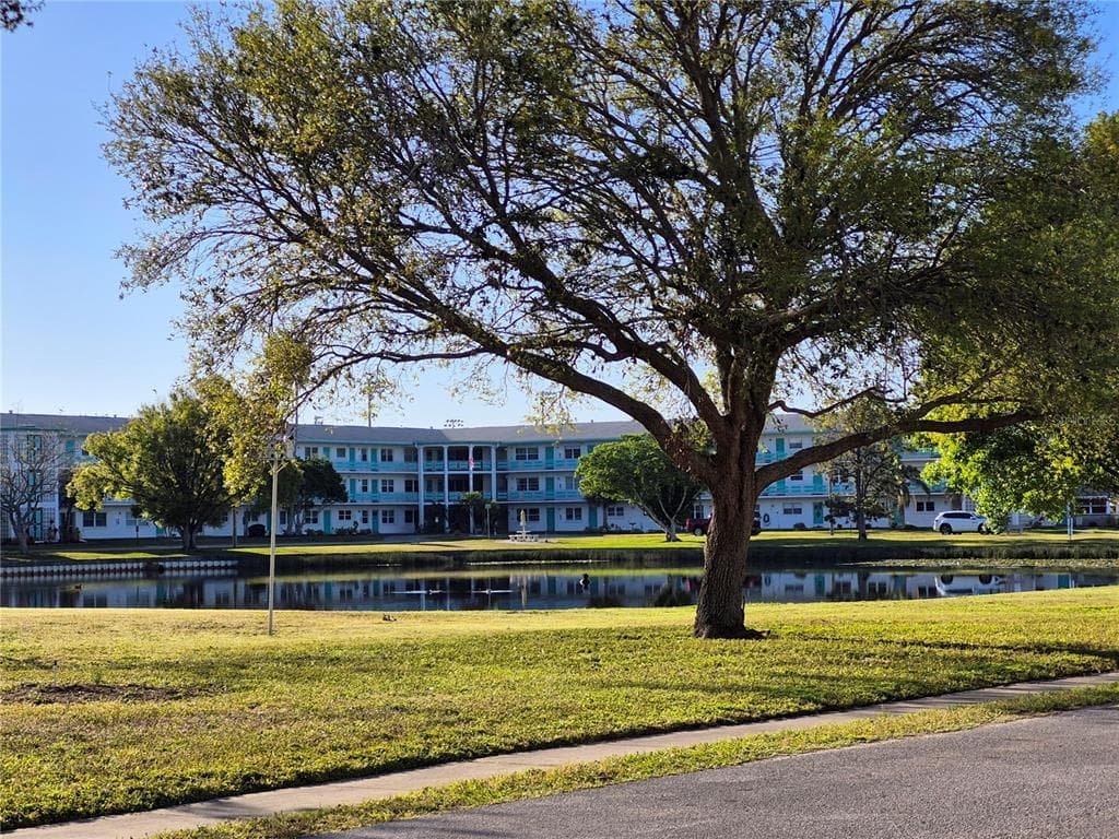 6000 20TH STREET N UNIT 116