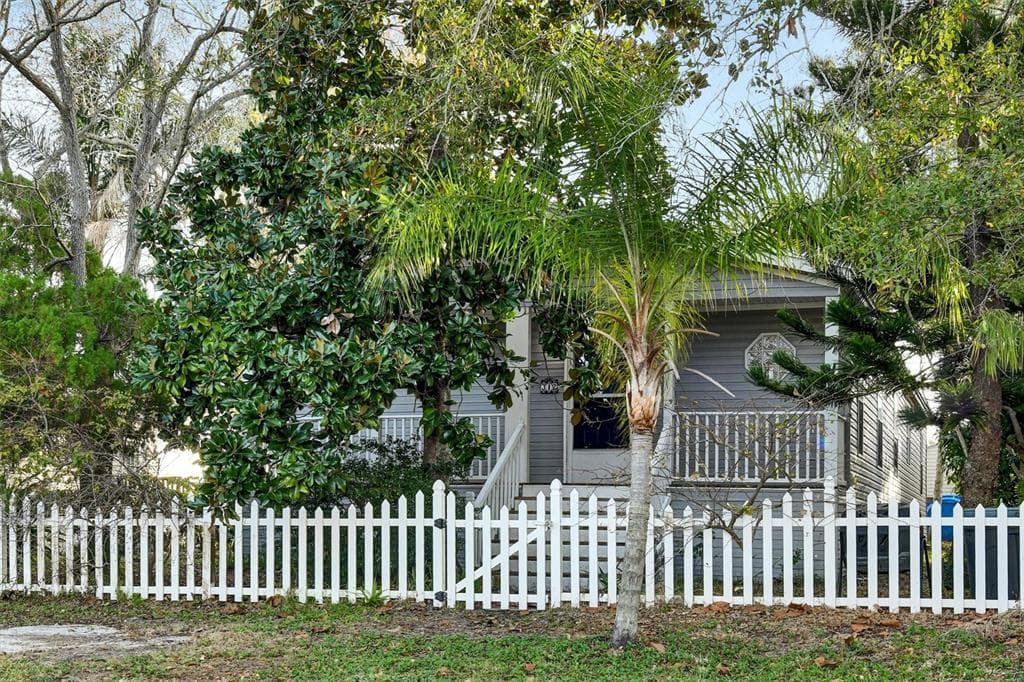 312 ARISTIDES STREET DUNEDIN, FL 34698