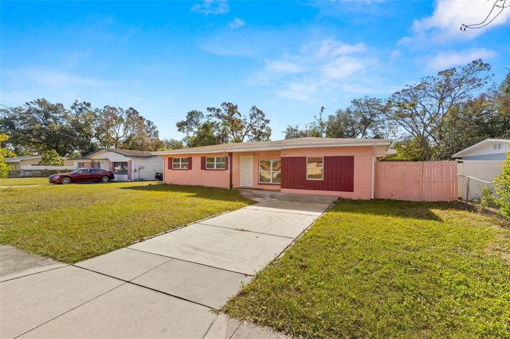 1817 HEATHER AVENUE TAMPA, FL 33612