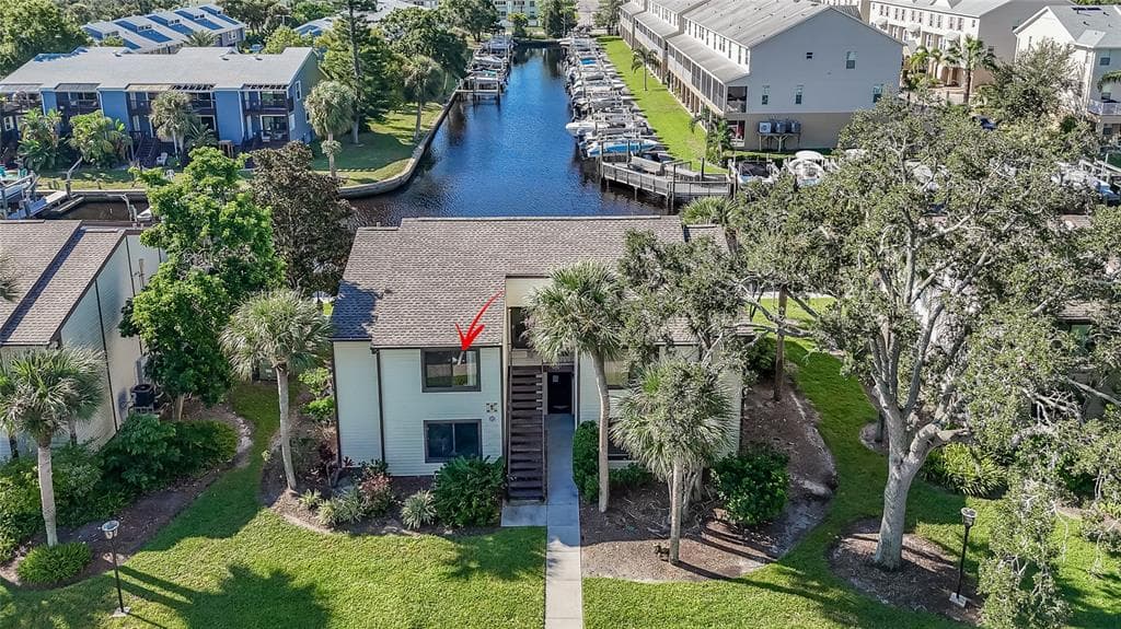 372 MOORINGS COVE DRIVE UNIT 372 TARPON SPRINGS, FL 34689