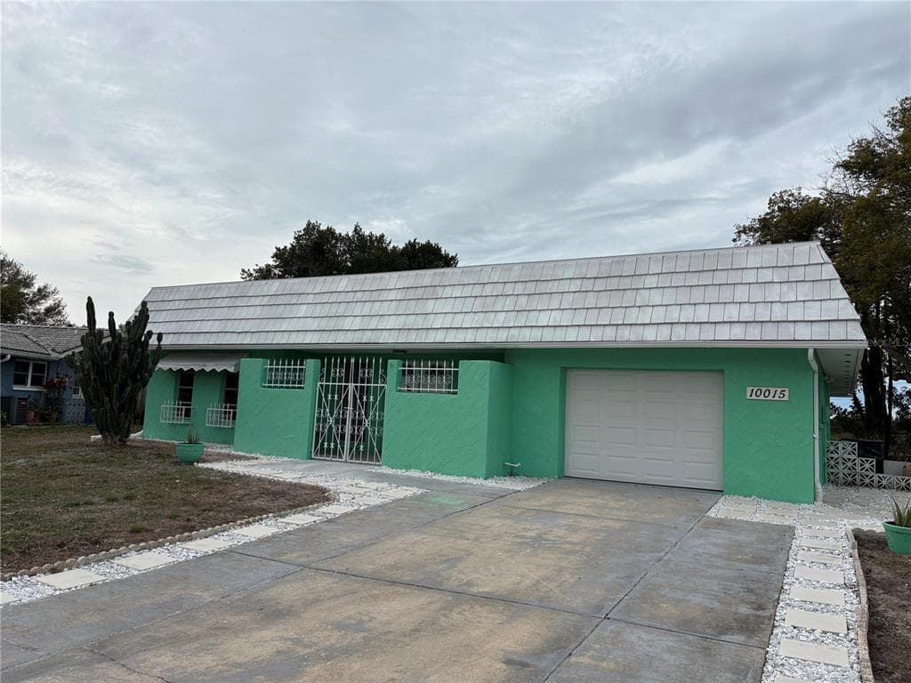 10015 SALIX LANE PORT RICHEY, FL 34668