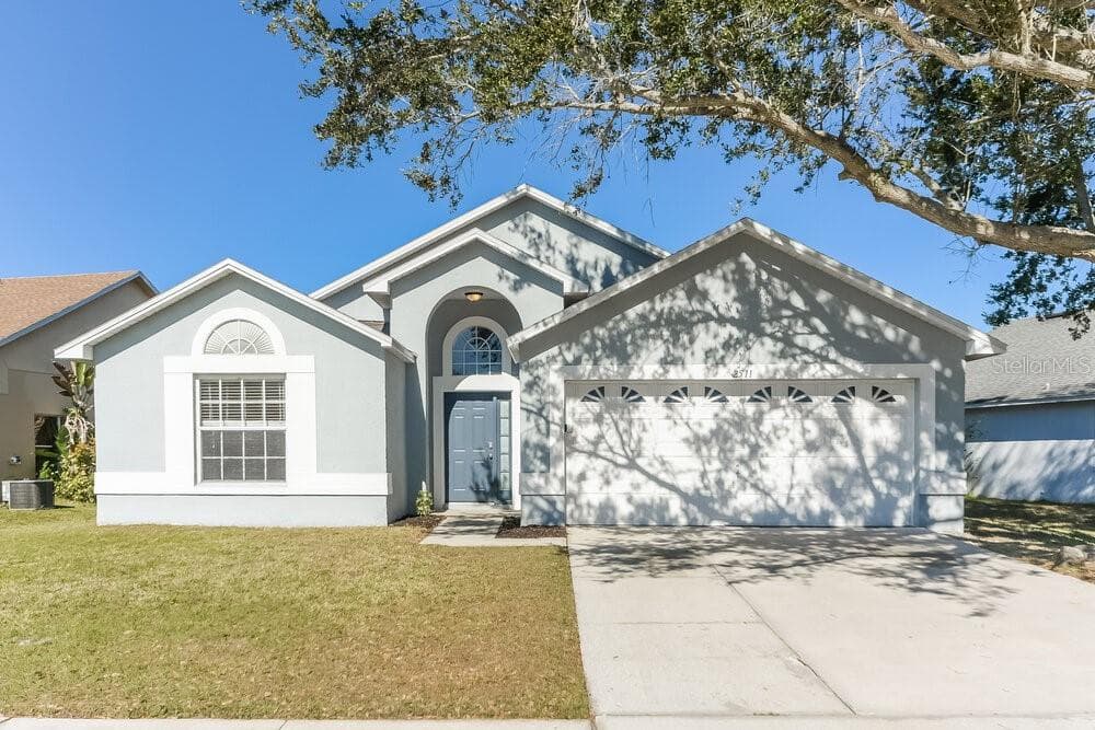2511 SHELBY CIRCLE KISSIMMEE, FL 34743