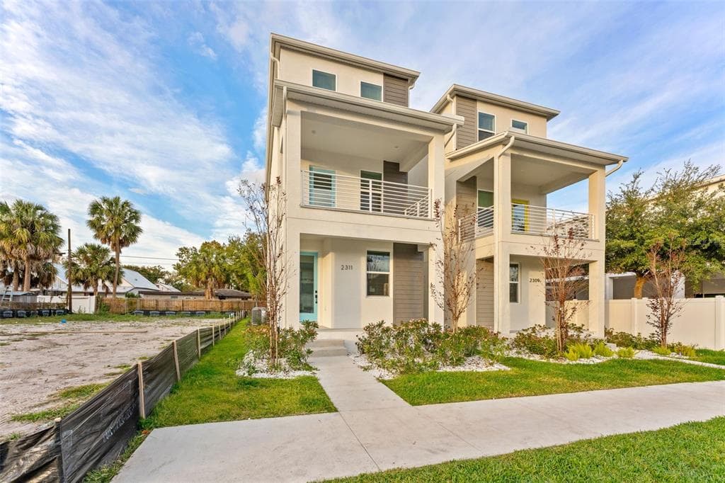 2311 SPRUCE STREET TAMPA, FL 33607