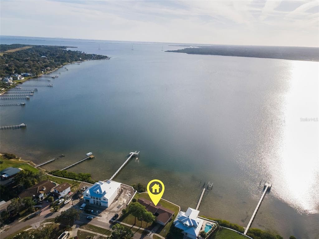 116 SHORE DRIVE PLACE OLDSMAR, FL 34677