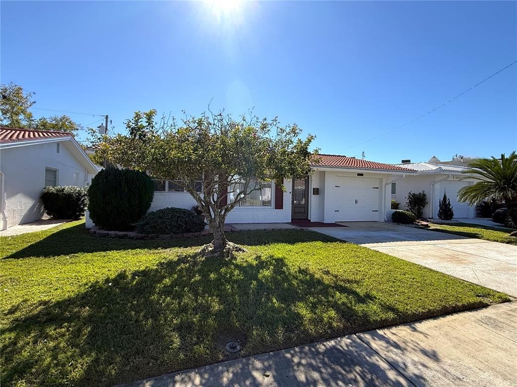 4420 94TH AVENUE N PINELLAS PARK, FL 33782
