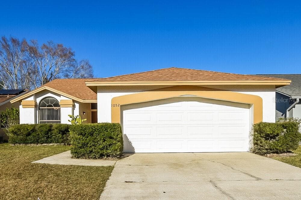 1052 ALPUG AVENUE OVIEDO, FL 32765