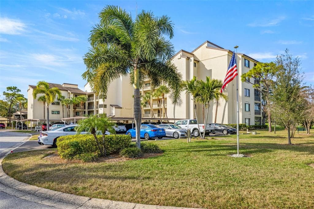 700 STARKEY ROAD UNIT 311 LARGO, FL 33771