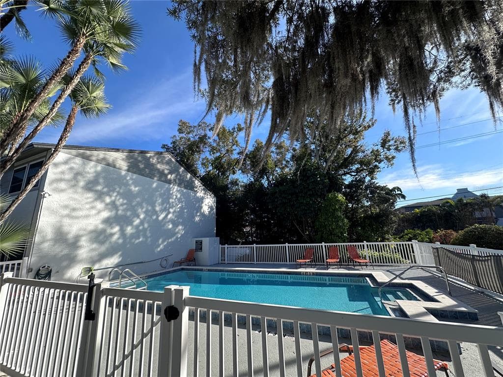 3109 W HORATIO STREET UNIT A27 TAMPA, FL 33609