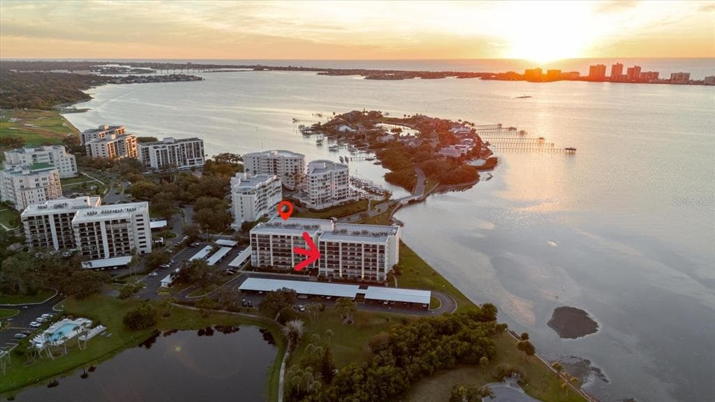 100 OAKMONT LANE UNIT 507 BELLEAIR, FL 33756