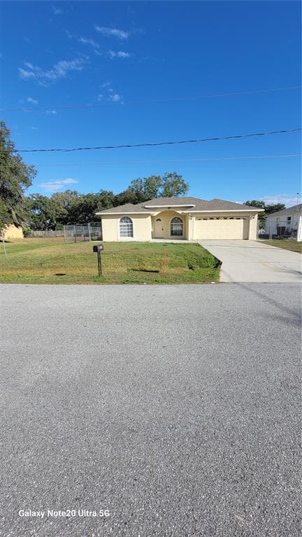 1040 HERON COURT POINCIANA, FL 34759