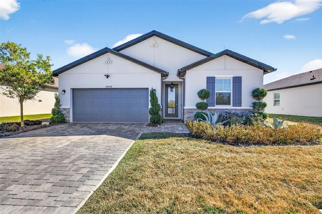 34362 WYNTHORNE WESLEY CHAPEL, FL 33545