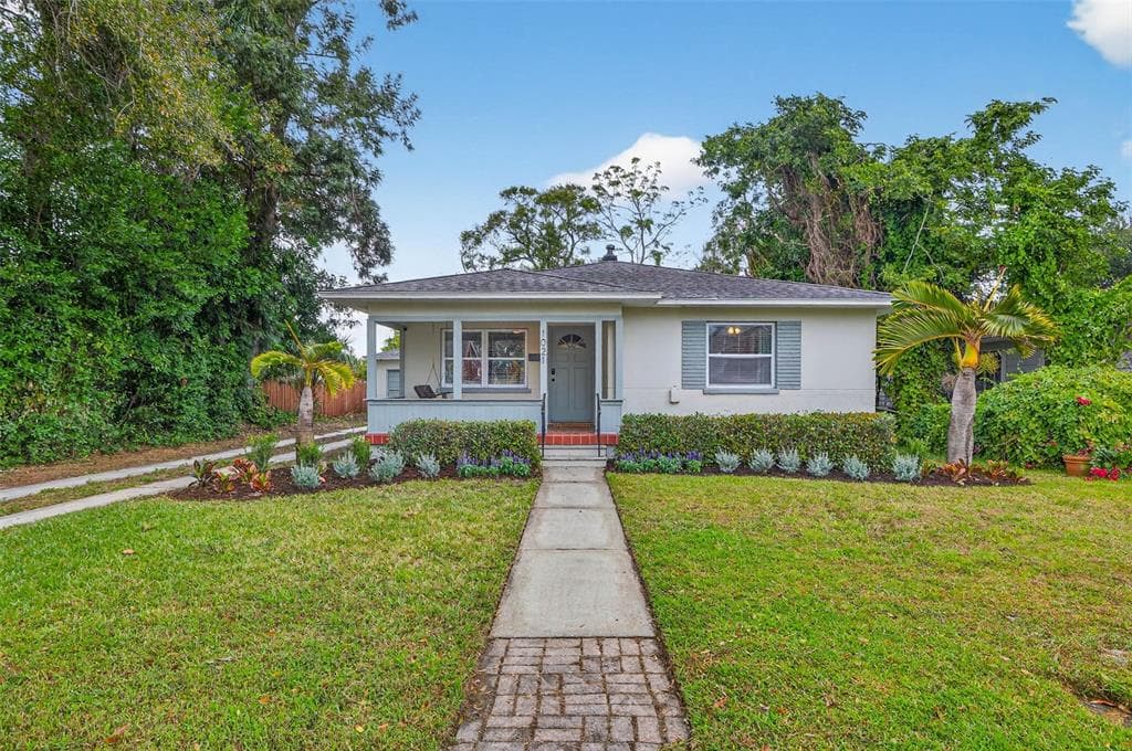 1021 35TH AVENUE N ST PETERSBURG, FL 33704