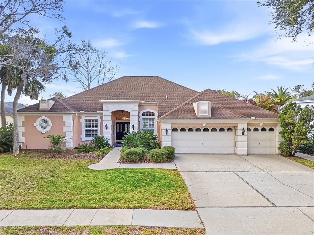 4092 CARLYLE LAKES BOULEVARD PALM HARBOR, FL 34685