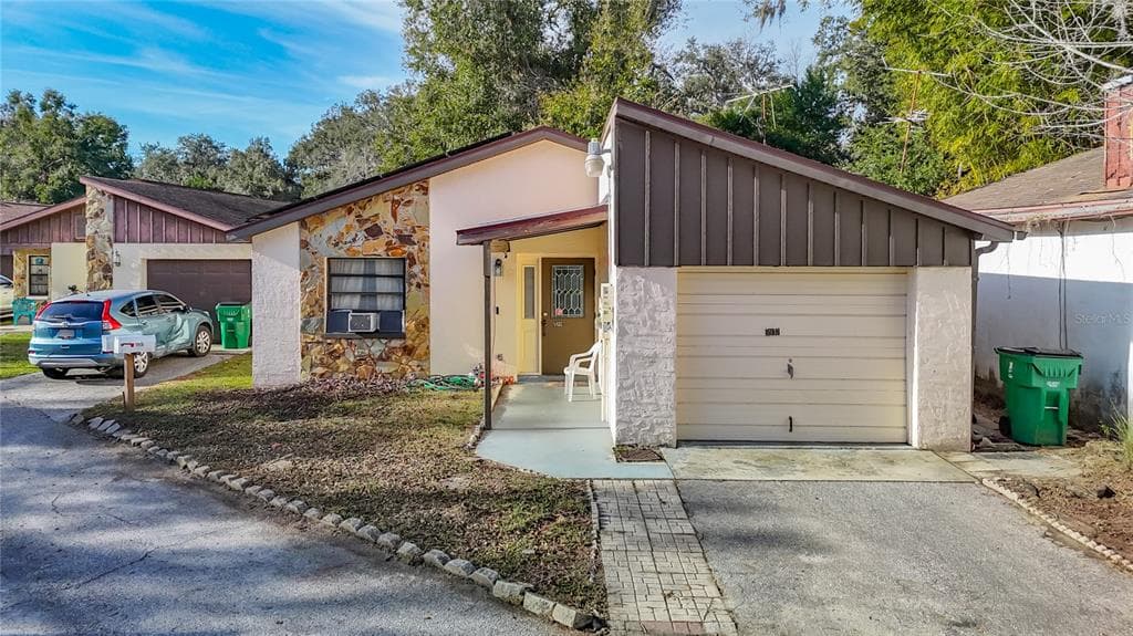 5937 FOREST LANE