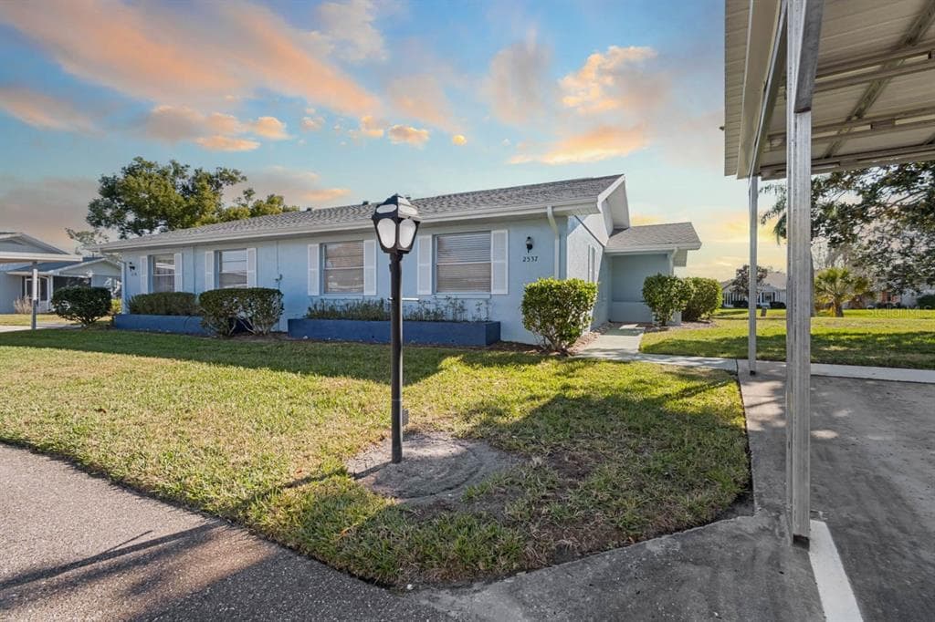2337 GLENMORE CIRCLE SUN CITY CENTER, FL 33573