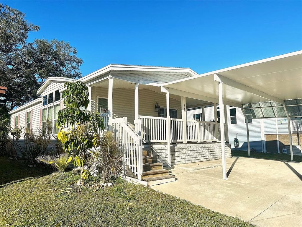 9790 66TH STREET N UNIT 128 PINELLAS PARK, FL 33782