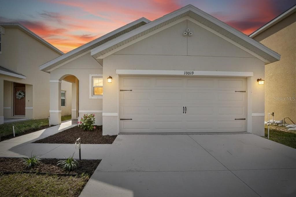 10019 MERRY FAWN COURT SUN CITY CENTER, FL 33573