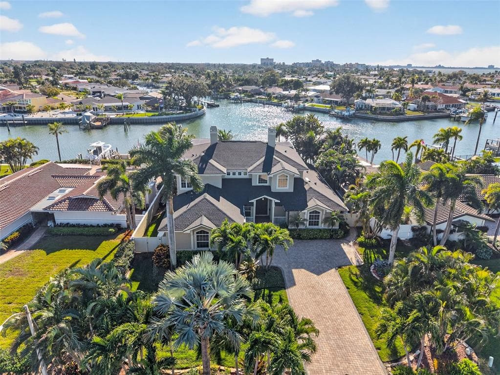 3796 42ND AVENUE S ST PETERSBURG, FL 33711