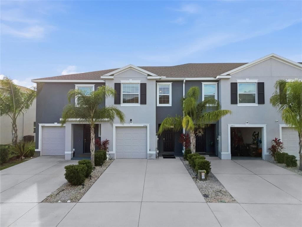 2947 SUNCOAST BLEND DRIVE
