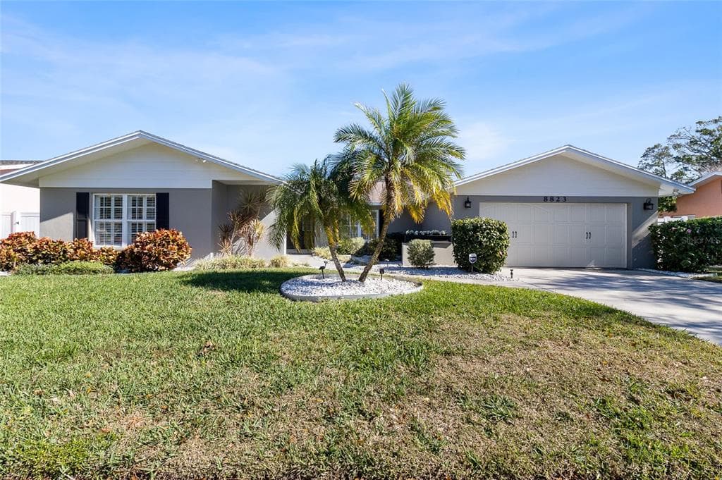 8823 KENWOOD ROAD SEMINOLE, FL 33777