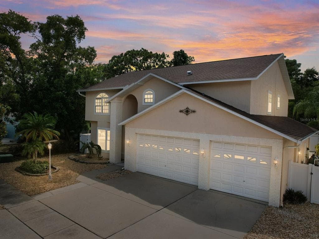 4738 INNISFIL STREET PALM HARBOR, FL 34683