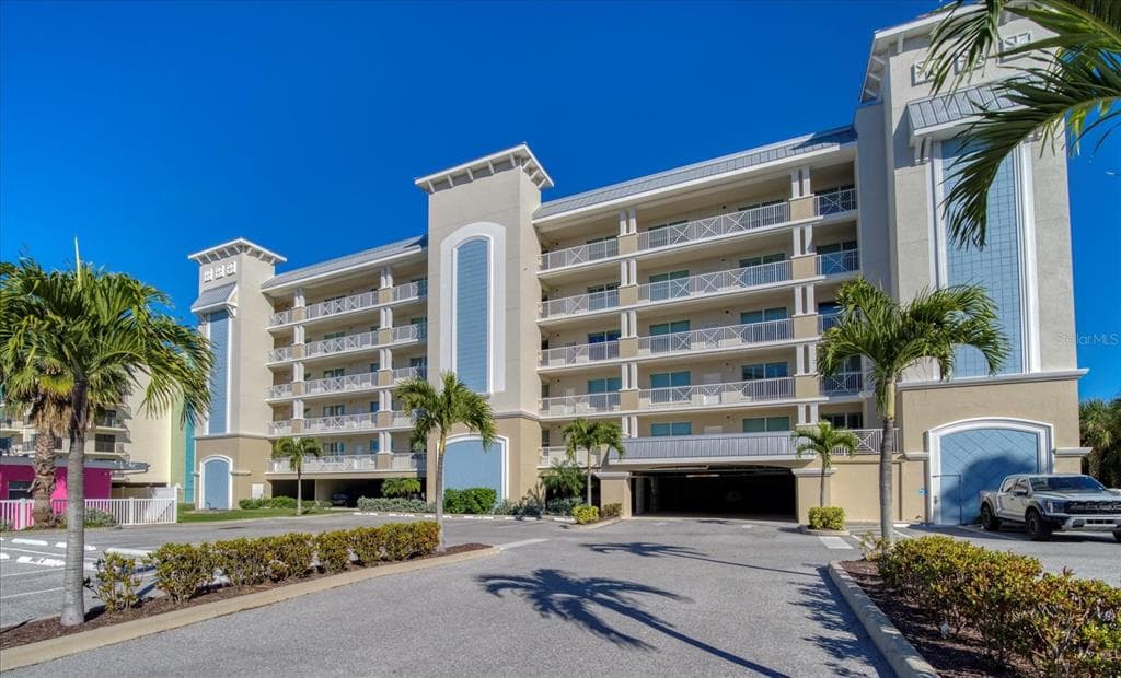 19519 GULF BOULEVARD UNIT 602 INDIAN SHORES, FL 33785