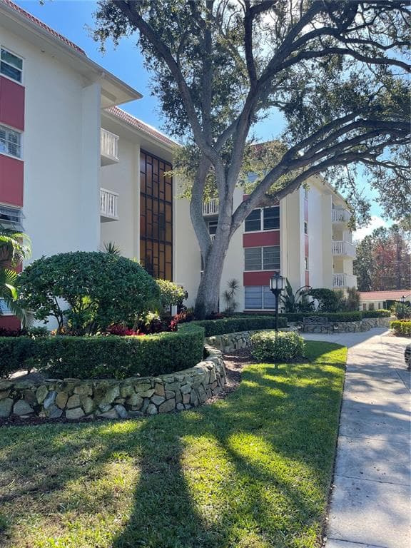 2650 PEARCE DRIVE UNIT 309 CLEARWATER, FL 33764