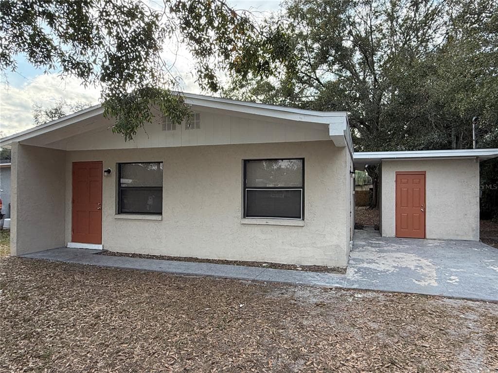 1707 1ST STREET SE RUSKIN, FL 33570
