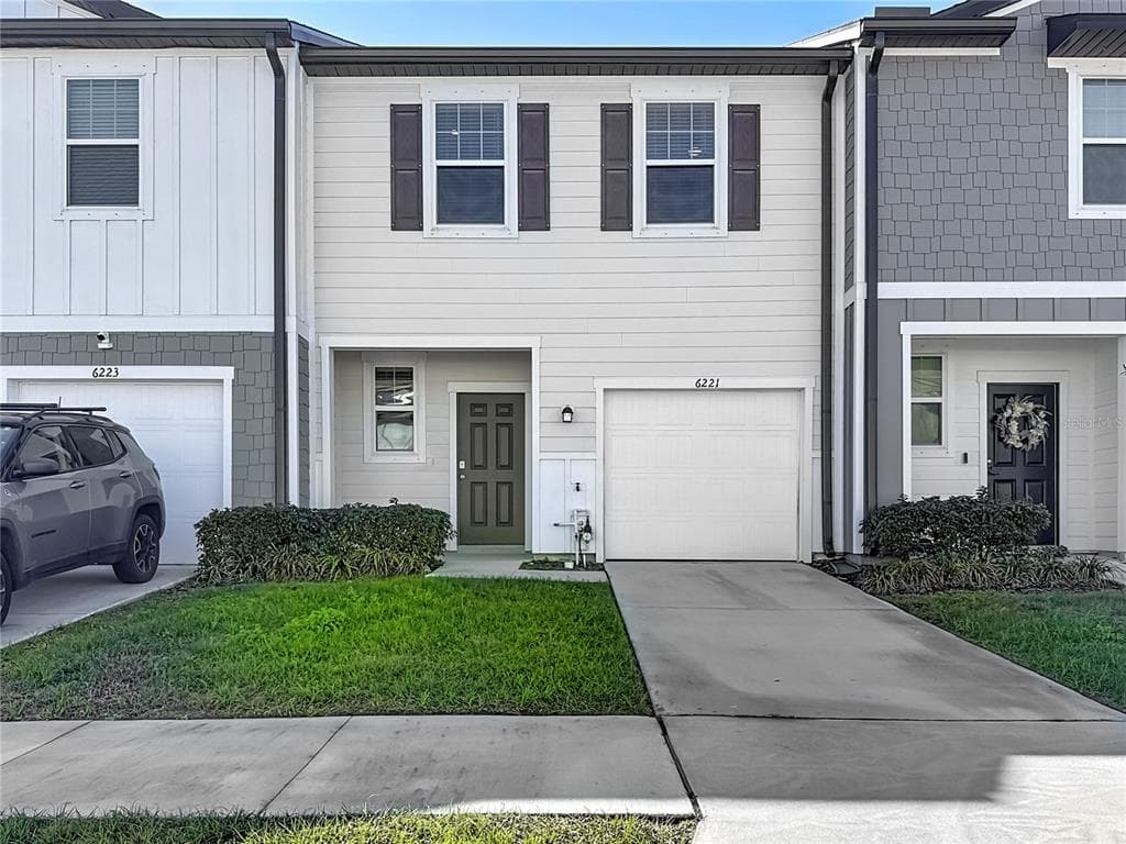 6221 BUCKET COURT GIBSONTON, FL 33534