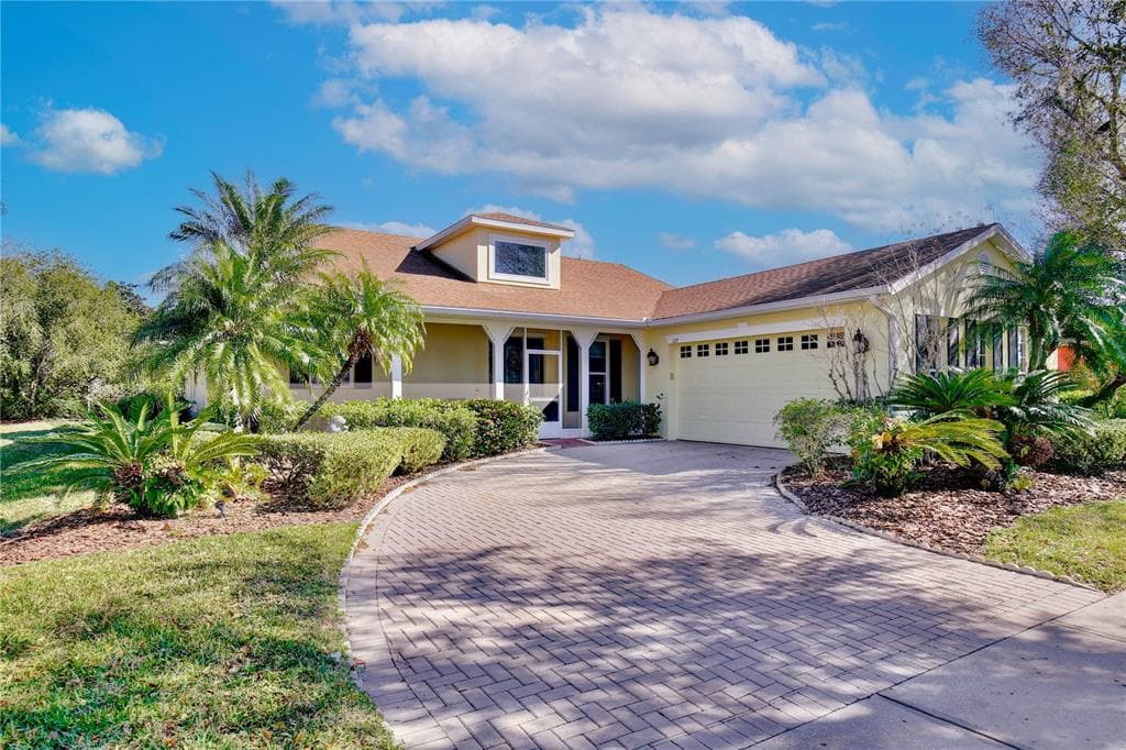 217 LAKE CASSIDY DRIVE KISSIMMEE, FL 34759