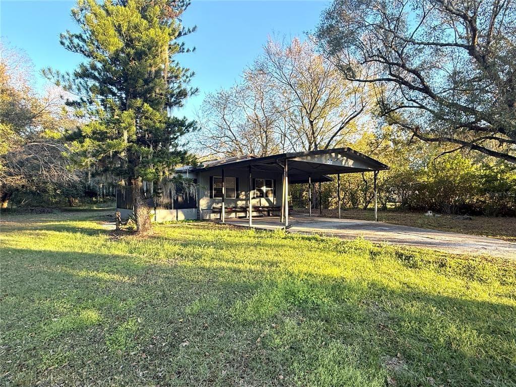 2130 DAWN HEIGHTS DRIVE LAKELAND, FL 33801