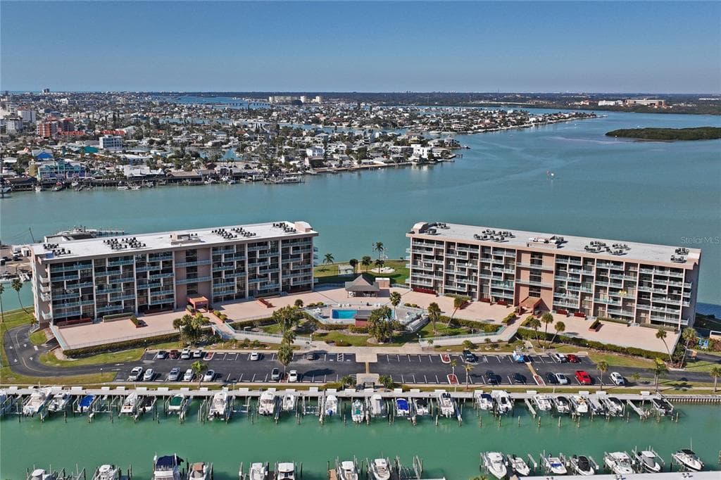 1 KEY CAPRI UNIT 312E