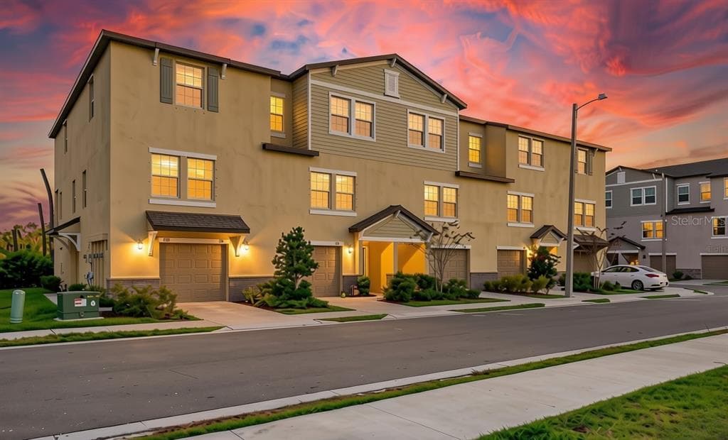 809 TENNYSON MILL CIRCLE TAMPA, FL 33619